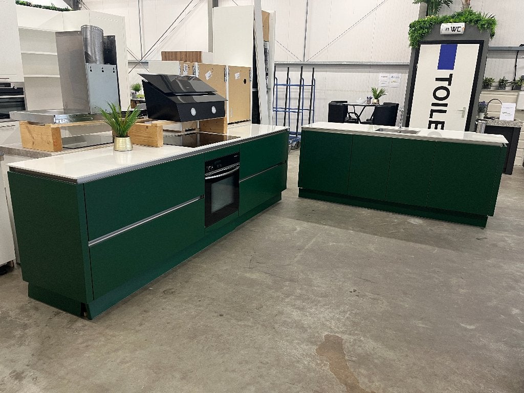 Moderne Groene Keuken met Inbouwapparatuur !!, Huis en Inrichting, Keuken | Keukenelementen, Ophalen, Zo goed als nieuw, 200 cm of meer