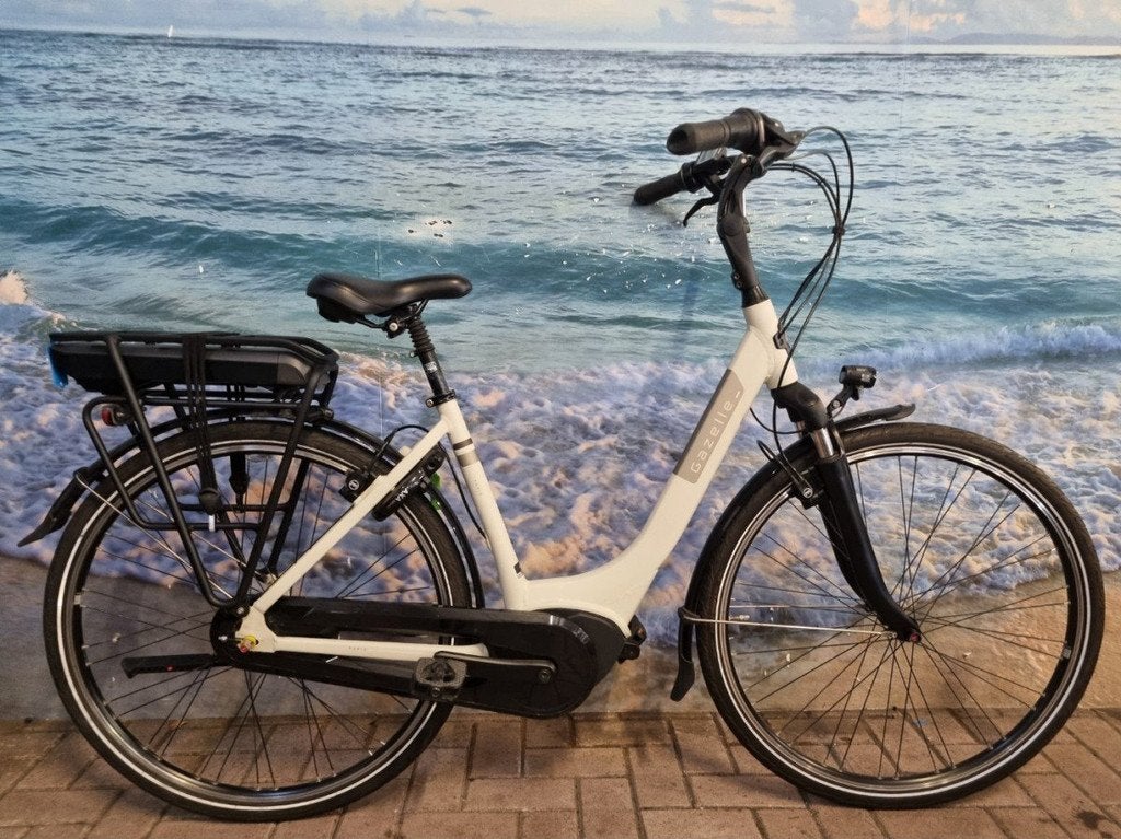 Gazelle Paris C7 HMB Bosch middenmotor, lage instap Lage ins, Gebruikt, -, - 0
-, NL, 47 tot 51 cm