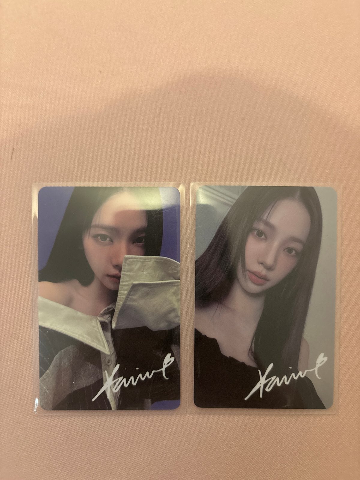 Aespa Karina CHIC Jan 2024 Photocard Set (2 stuks), Ophalen of Verzenden, Zo goed als nieuw