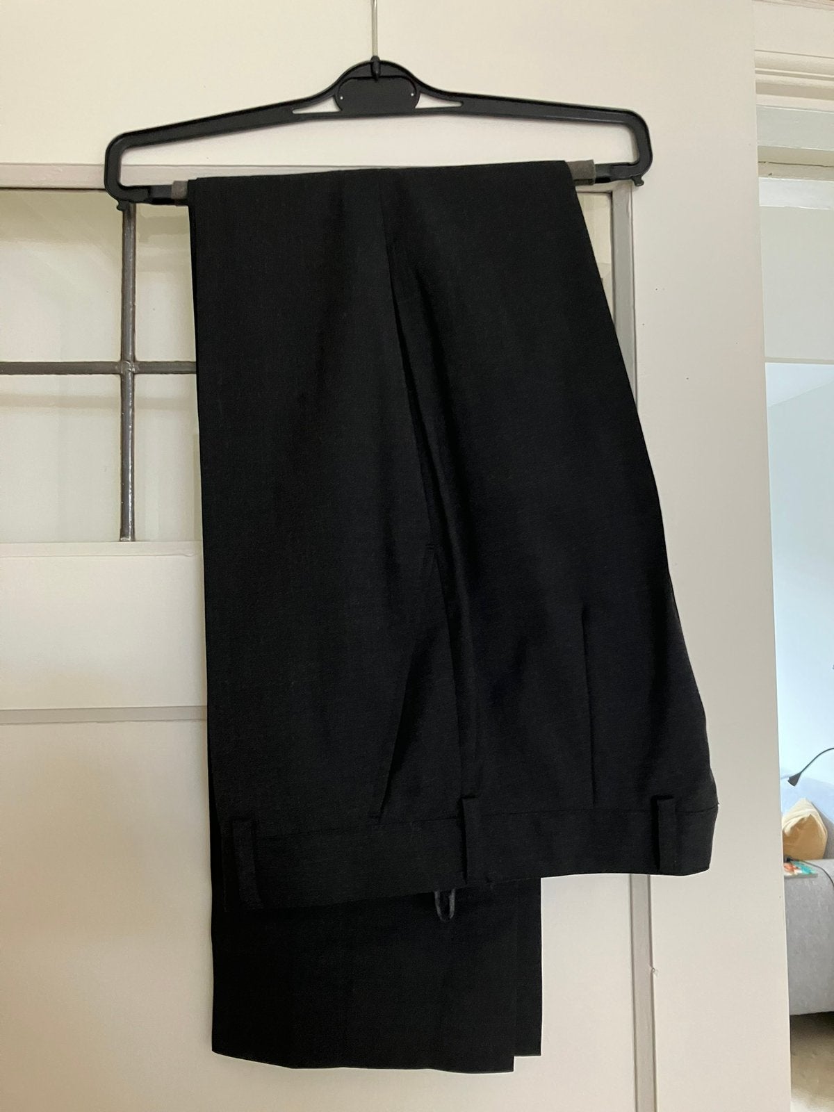 Augustinus damespak mt 44, Kleding | Dames, Ophalen, Zo goed als nieuw, Maat 42/44 (L), Zwart