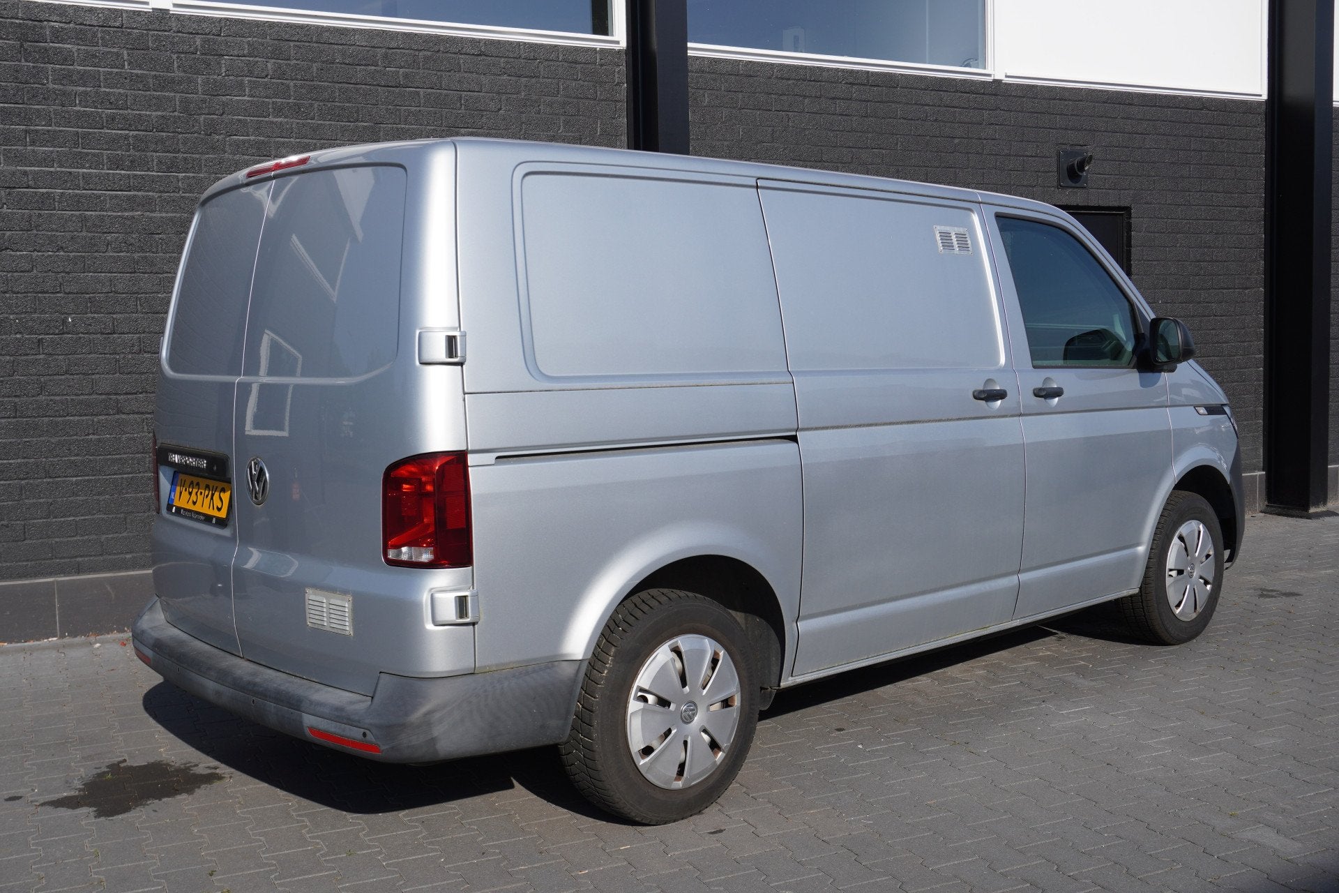 Volkswagen Transporter 2.0 TDI 150PK EURO 6 - Airco - Cruise, Voorwielaandrijving, Gebruikt, 4 cilinders, 150 pk