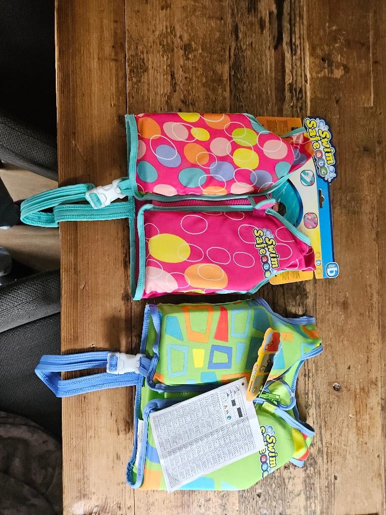 2 zwemvestjes voor 1 jarige, Swim safe, Jongen of Meisje, One size, Nieuw