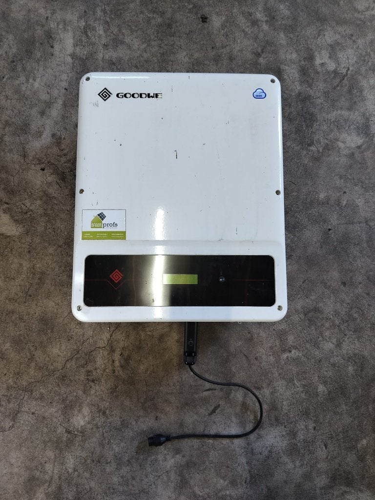 GoodWe GW3000-NS omvormer voor zonnepanelen, Ophalen, Gebruikt, Compleet systeem, 200 wattpiek of meer