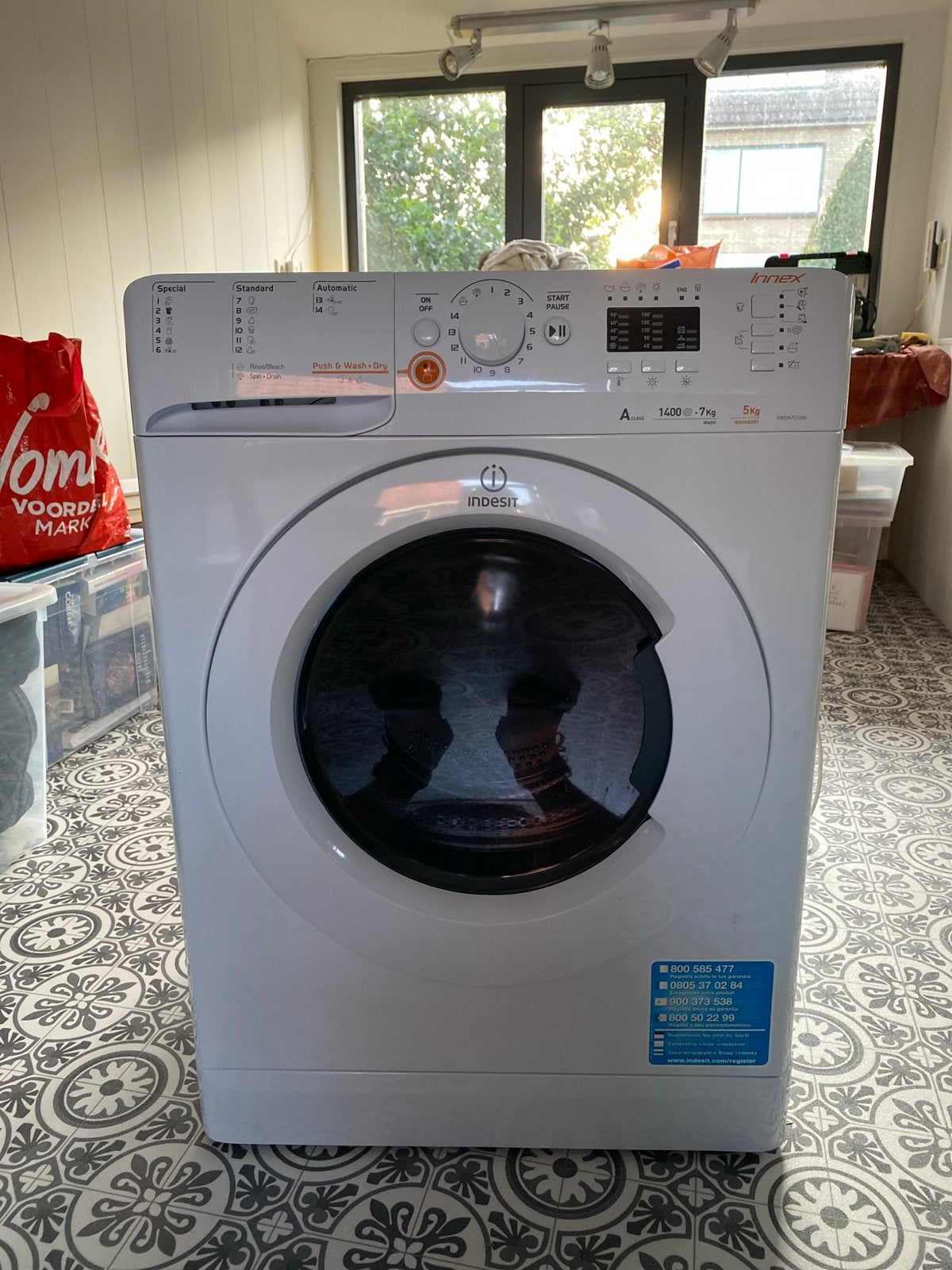 Nette Indesit Wasdroogcombinatie, 6 tot 8 kg, Ophalen, Gebruikt, 85 tot 90 cm