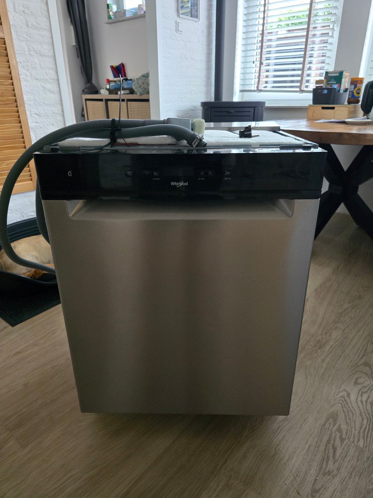 Whirlpool vaatwasser - Zo goed als nieuw, Witgoed en Apparatuur, Ophalen, 60 cm of meer, Zo goed als nieuw, 85 tot 90 cm