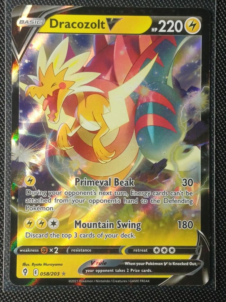 Dracozolt V 058/203 Evolving Skies Pokémon Kaart, Ophalen of Verzenden, Zo goed als nieuw, Losse kaart, Foil