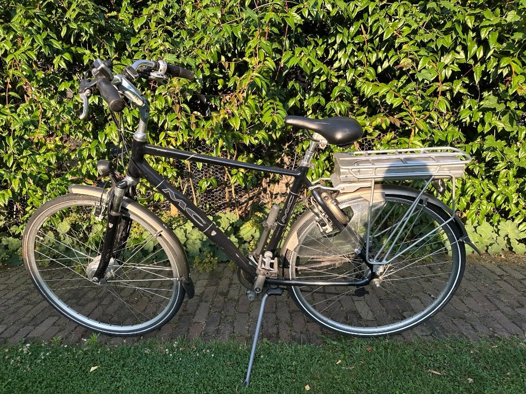 Mooie zwarte heren Ebike van Multi Cycle, Zo goed als nieuw, 51 tot 55 cm, 30 tot 50 km per accu, Ophalen