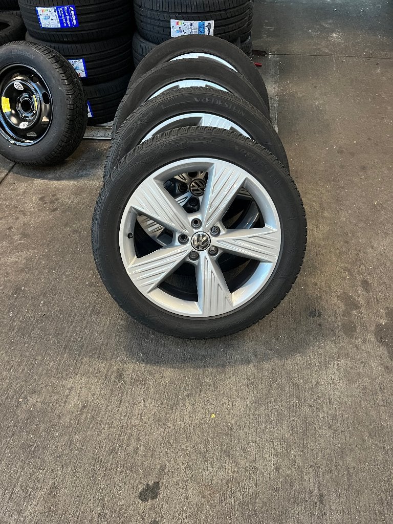Velgen 19 inch, Auto-onderdelen, Banden en Velgen, Gebruikt, 255 mm, Velg(en), Winterbanden