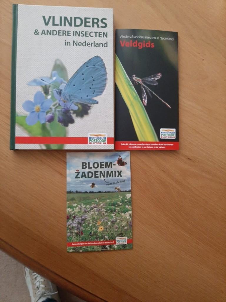 Vlinder- en insectenboek Postcode loterij, Boeken, Ophalen of Verzenden, Nieuw, Overige onderwerpen