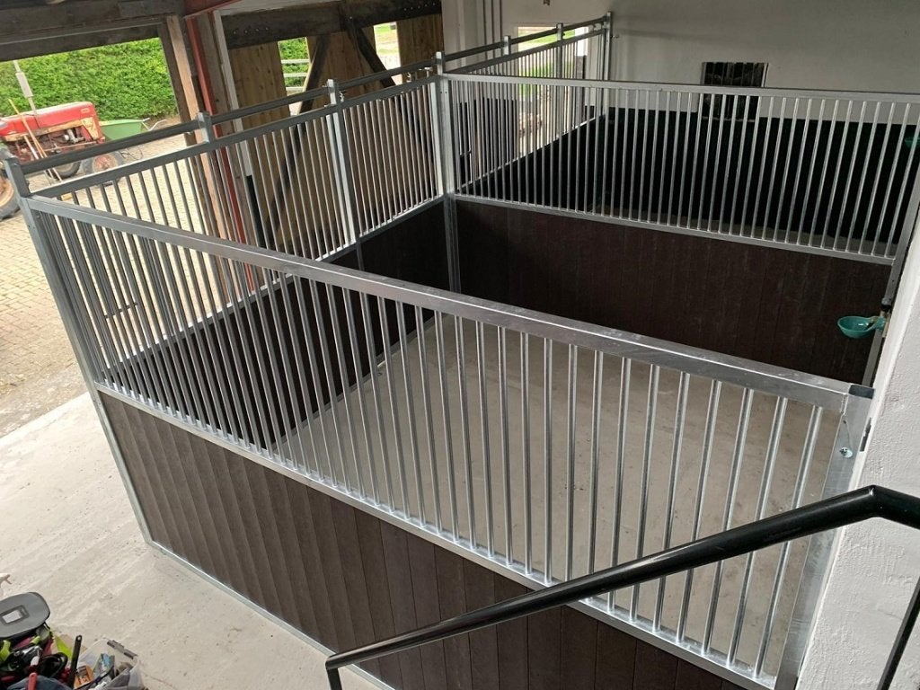 51. Tussenwand spijlen | Stalwanden | Tussenwand paardenbox, Stalling, 1 paard of pony