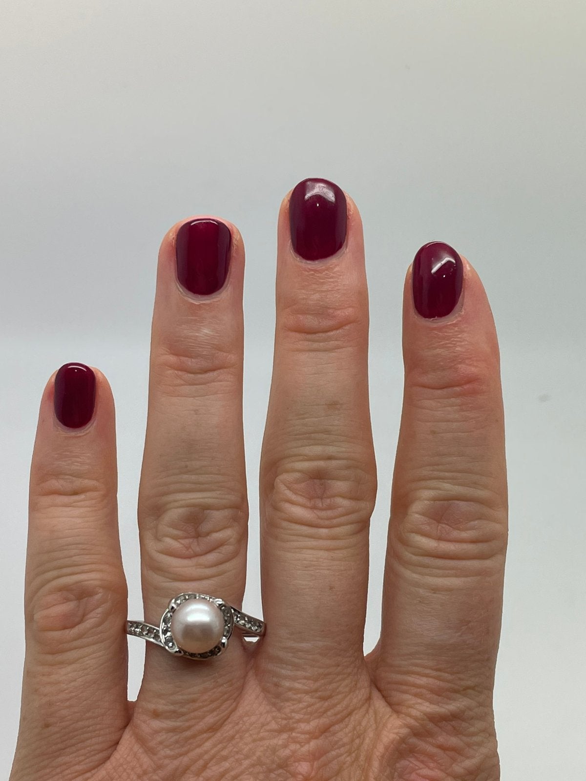 F738 Prachtige zilveren parel ring maat 21, 20 of groter, Met parel, Ophalen of Verzenden, X