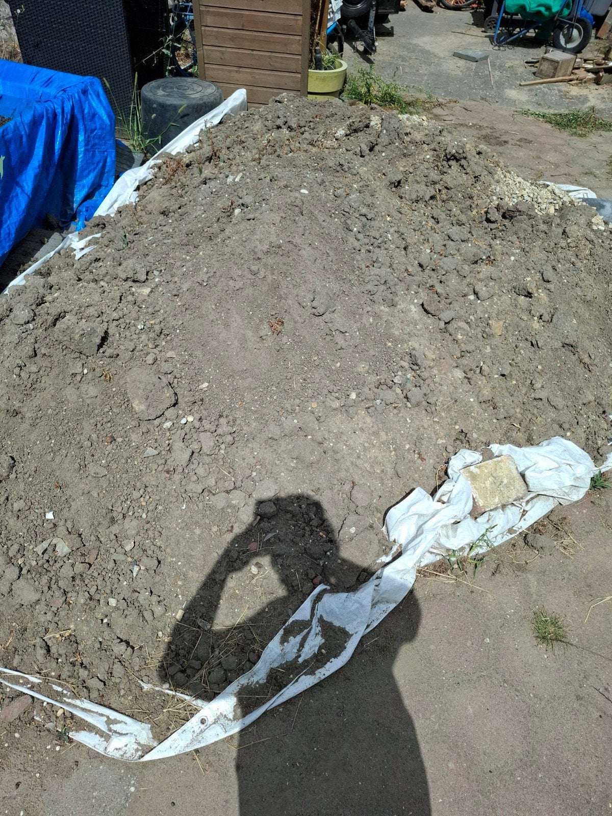 Gratis vulgrond, ongeveer 3 kuub, Ophalen