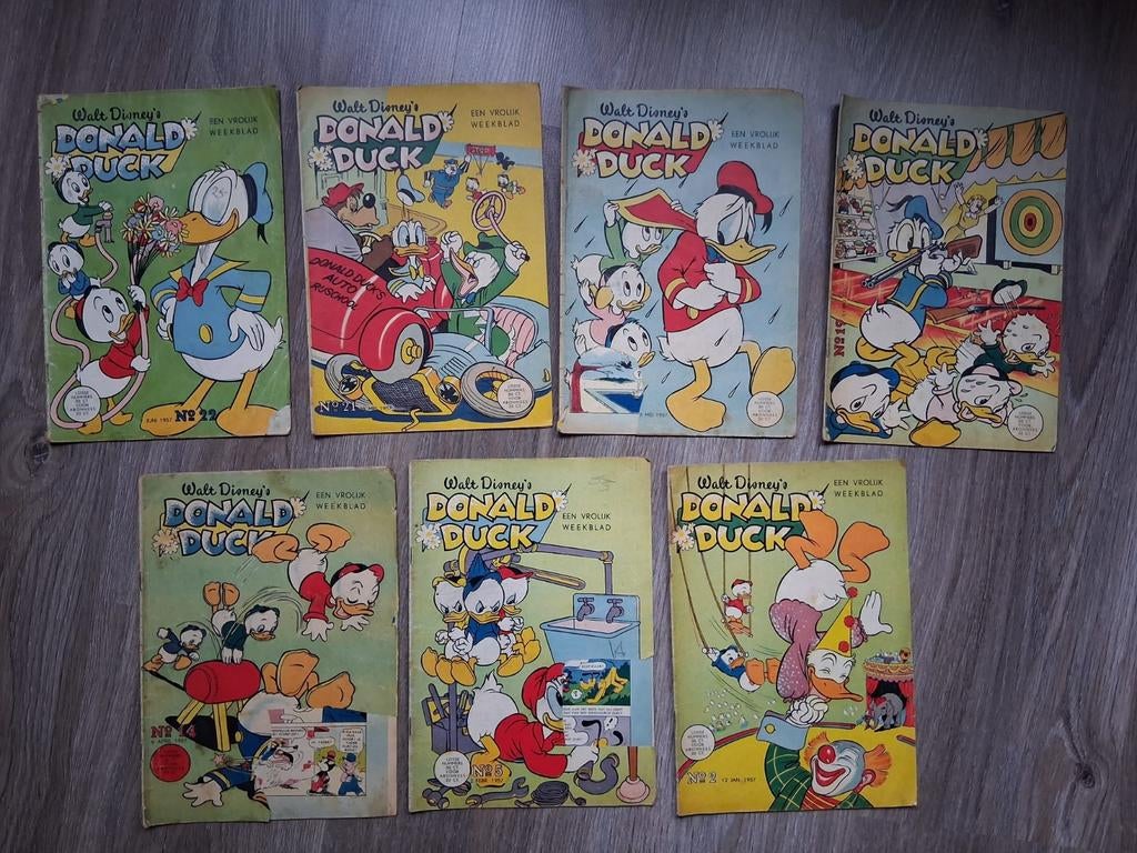 Donald Duck Weekblad - 1957, Gelezen, Walt Disney, Ophalen of Verzenden, Meerdere stripboeken