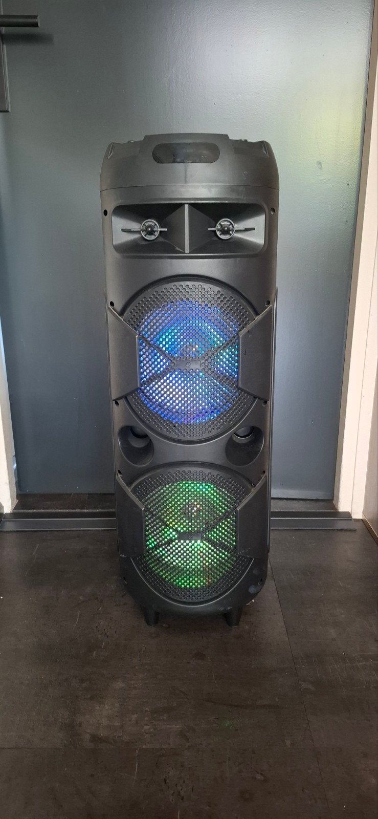 Mooie Bluetooth Partyspeaker., Ophalen, Zo goed als nieuw, Luidspreker(s)