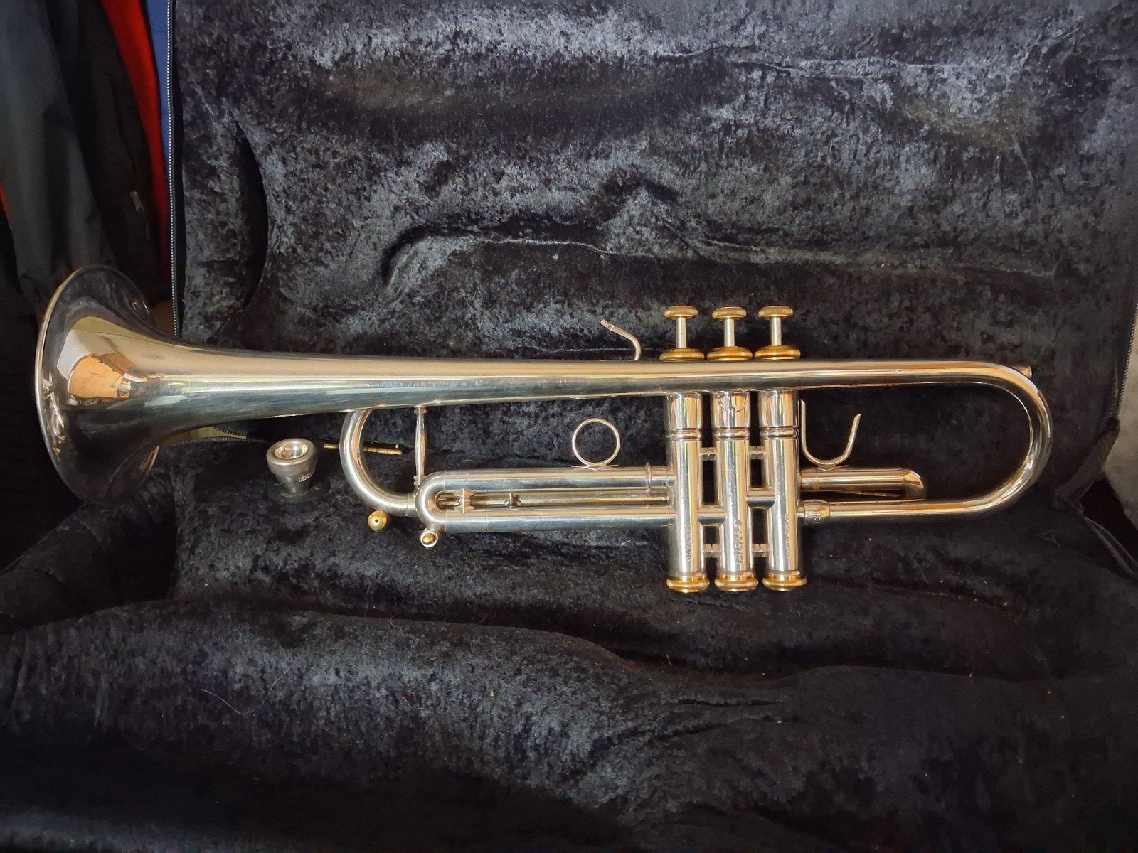 Stomvi Elite Light Trompet - Uitstekende Staat, Muziek en Instrumenten, Ophalen of Verzenden, Zo goed als nieuw, Bes-trompet, Met koffer