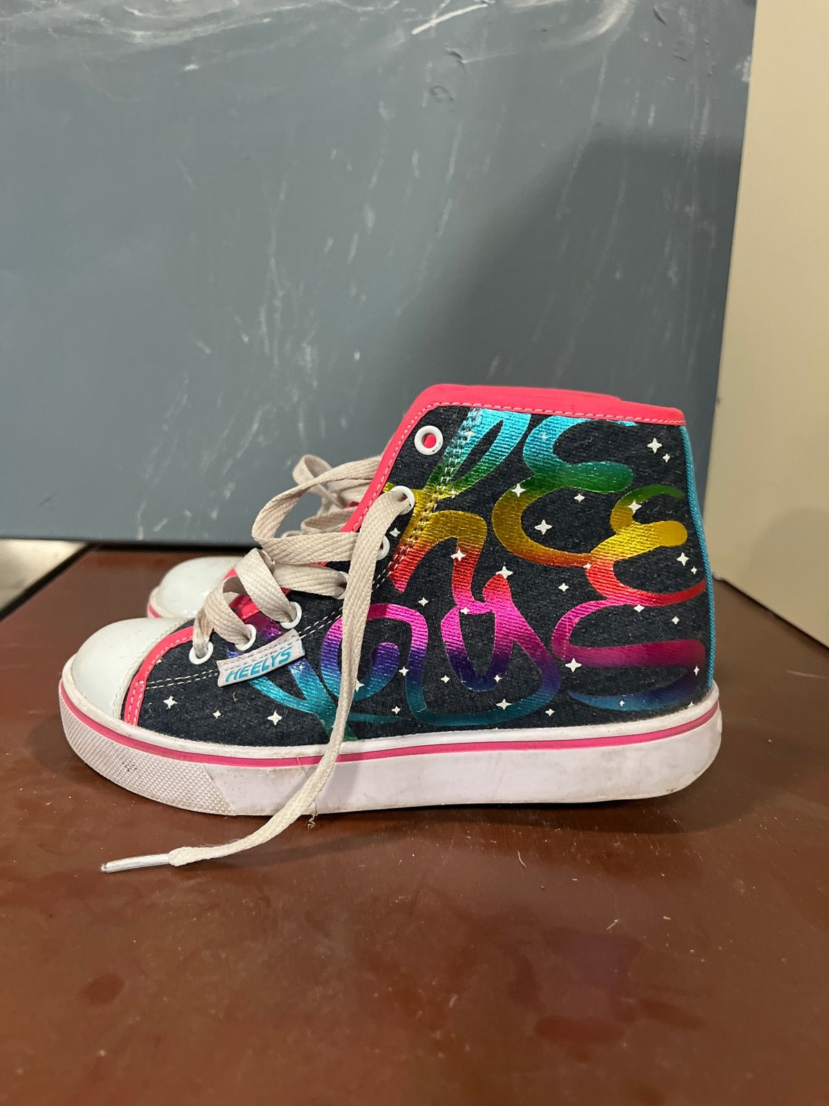 Heelys rolschoenen maat 34 - Zo goed als nieuw, Ophalen of Verzenden, Zo goed als nieuw, Meisje, Sportschoenen