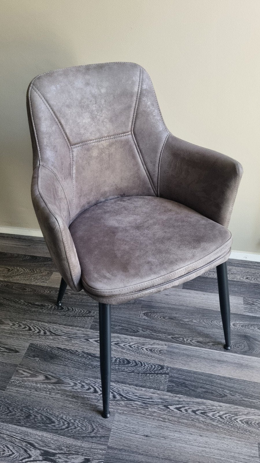 Eetkamerstoelen 4 stuks, MX Sofa, taupe, Huis en Inrichting, Stoelen, Ophalen, Overige kleuren, Zo goed als nieuw, Vier