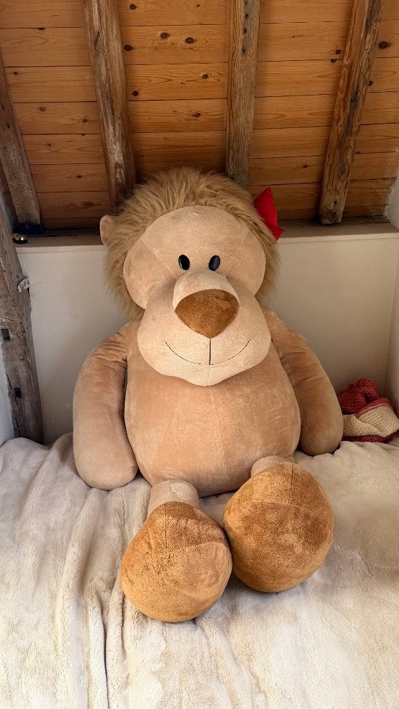 Grote leeuw knuffel XXL 160 cm met rode strik, Kinderen en Baby's, Ophalen, Overige merken, Zo goed als nieuw, Leeuw