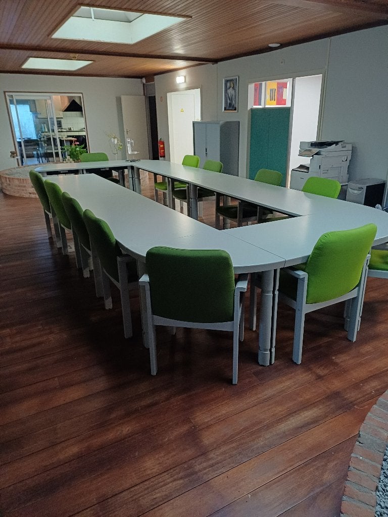 vergadertafel, Ophalen, Gebruikt, 200 cm of meer, Vijf personen of meer