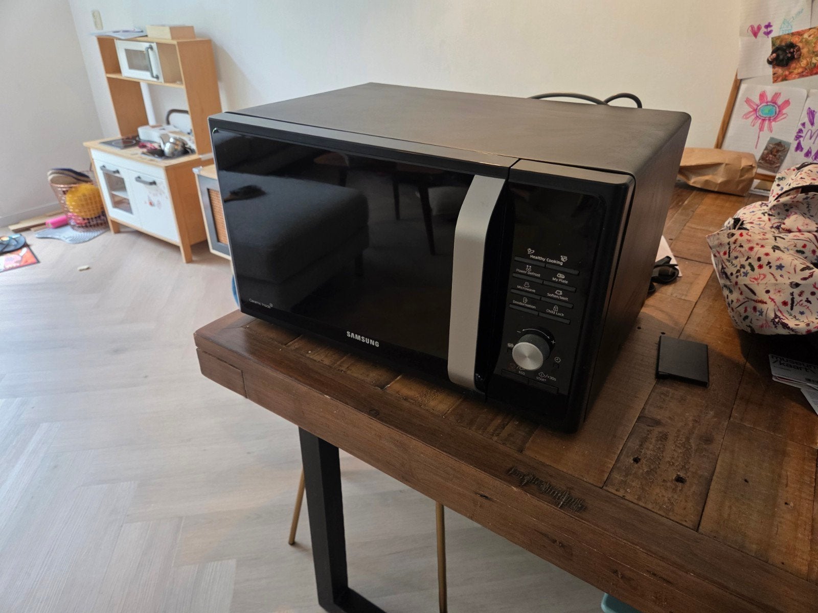 Samsung zwarte Magnetron - Goede staat, Gebruikt, Grill, Ophalen of Verzenden, Magnetron