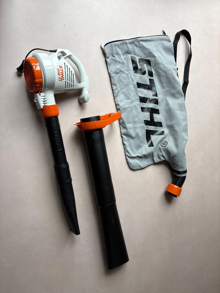 Stihl SHE 71 Bladblazer/Bladzuiger met opvangzak, Handgedragen, Ophalen of Verzenden, Zo goed als nieuw, Met opvangzak