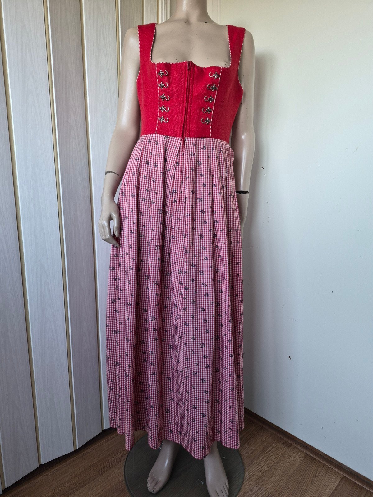 Vintage Krüger Manufaktur dirndl jurk oktoberfest maat 38/M, Maat 38/40 (M), Ophalen of Verzenden, Zo goed als nieuw, Rood