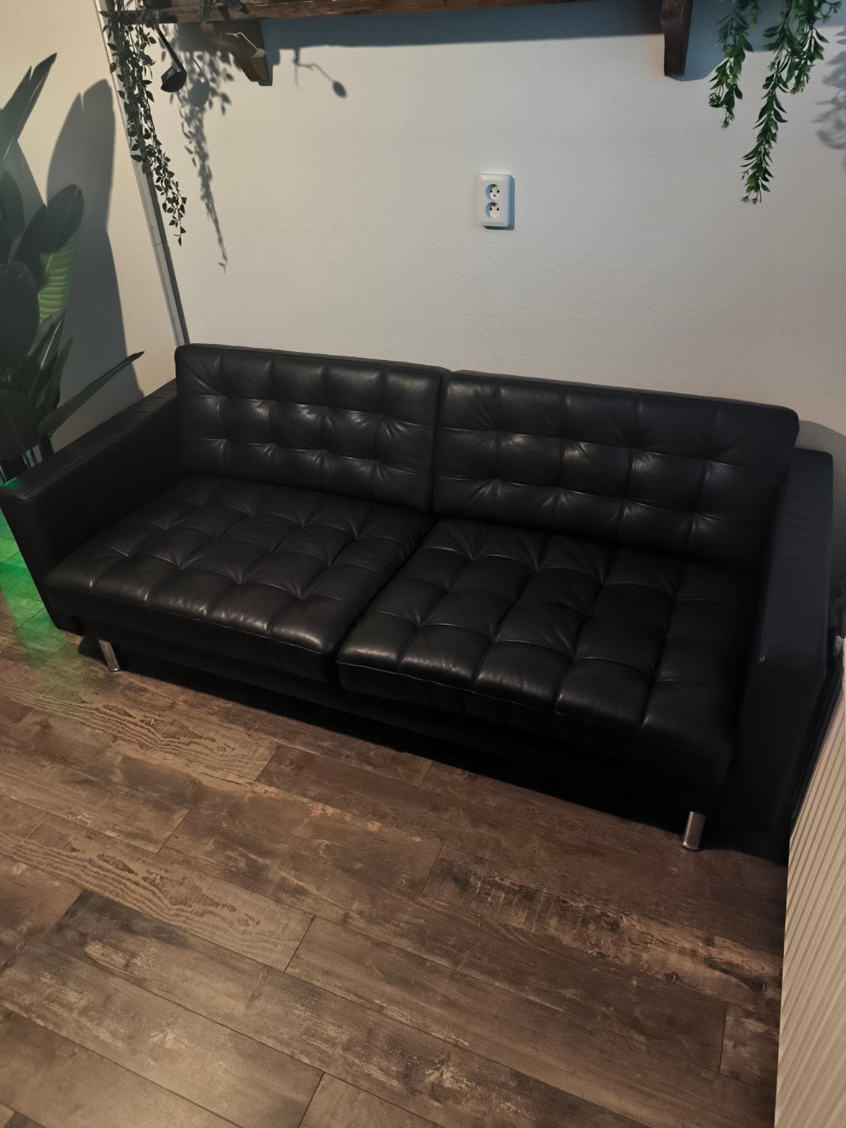 Zwarte leren bank - 203x85x40cm - Gratis afhalen, Huis en Inrichting, Ophalen, Gebruikt, Driepersoons, Rechte bank