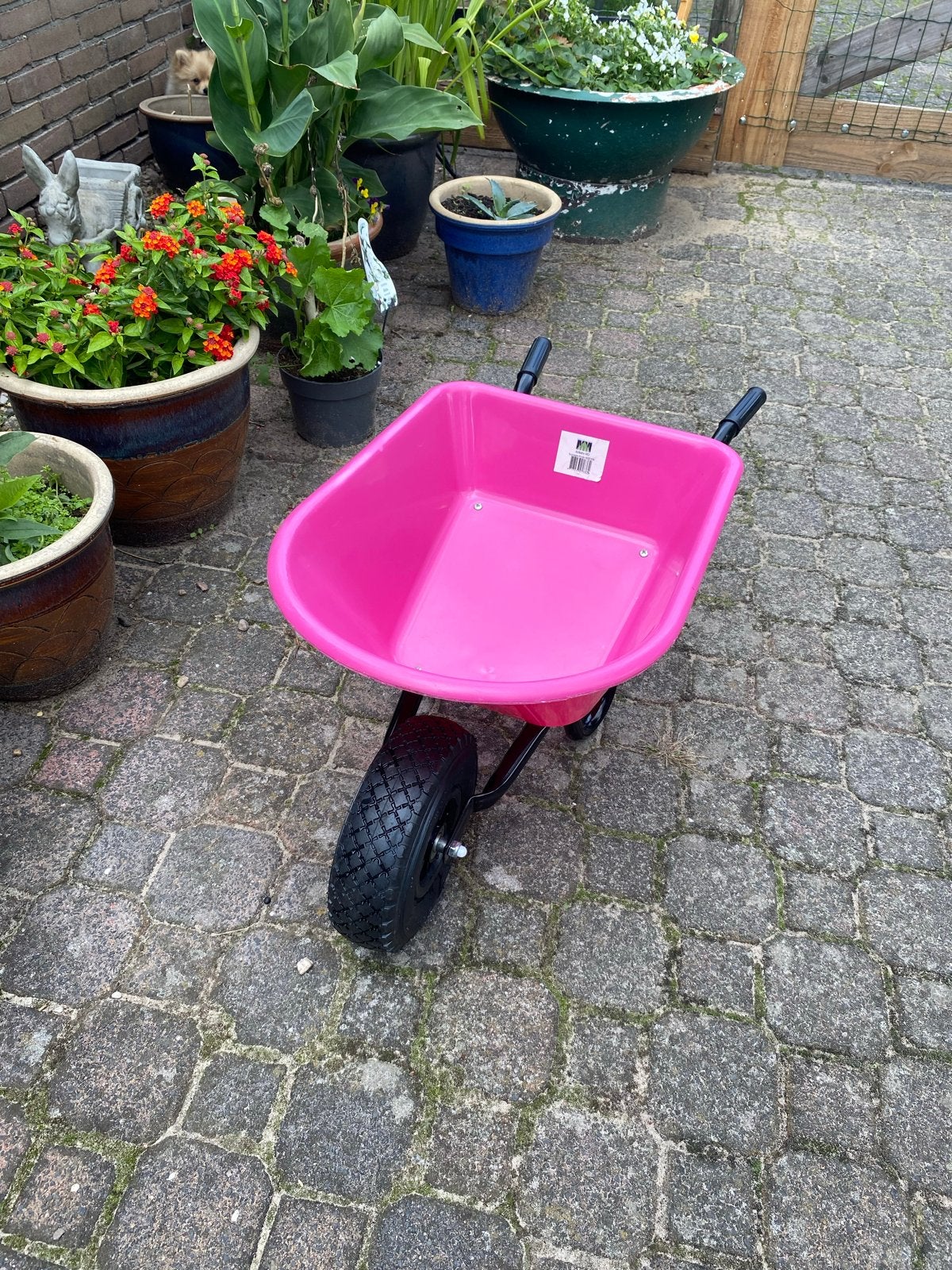 Nieuwe roze kinder kruiwagen op luchtband, Ophalen of Verzenden, Nieuw, Handmatig, Eenwielig