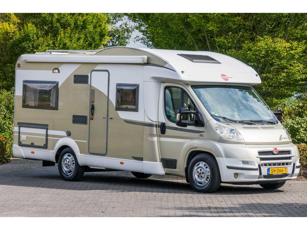 Bürstner Ixeo IT 664 Automaat 3.0L 160PK, Automaat, Ringverwarming, Fiat, 6 tot 7 meter