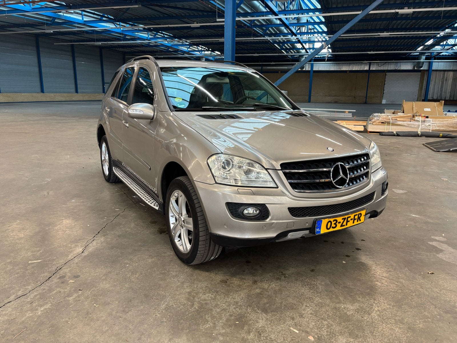 Mercedes-Benz M-Klasse 3.5 Ml350 4MATIC AUT 2007 Grijs, Auto's, Automaat, 272 pk, Vierwielaandrijving, Particulier