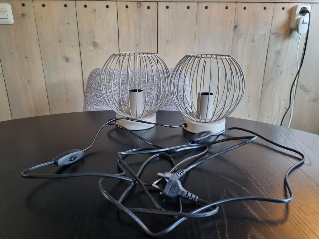 Leuke industriële grijze tafellampen Nikki 2 stuks, Ophalen, Minder dan 50 cm