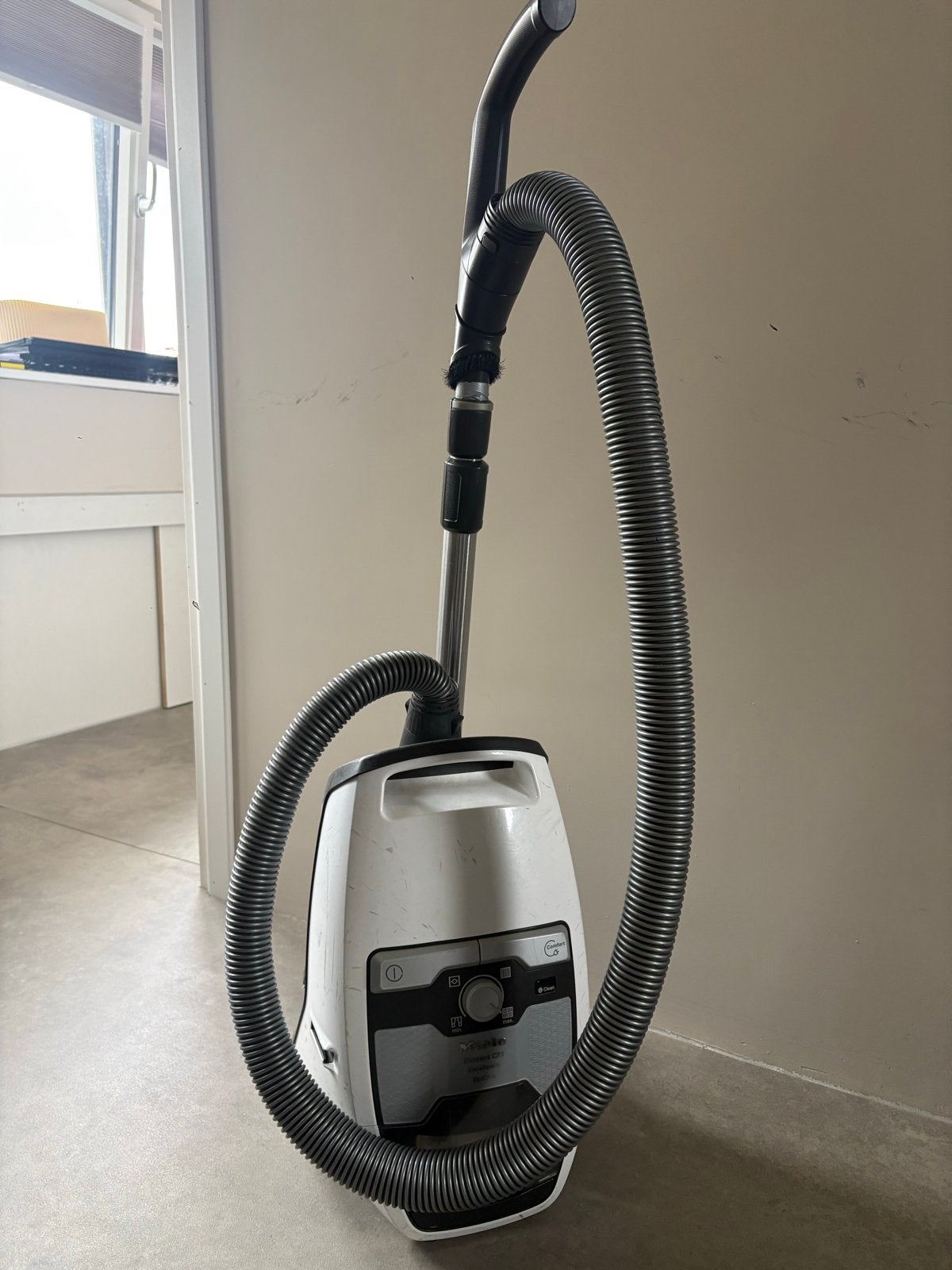 Miele Blizzard CX1 stofzuiger - Stang defect