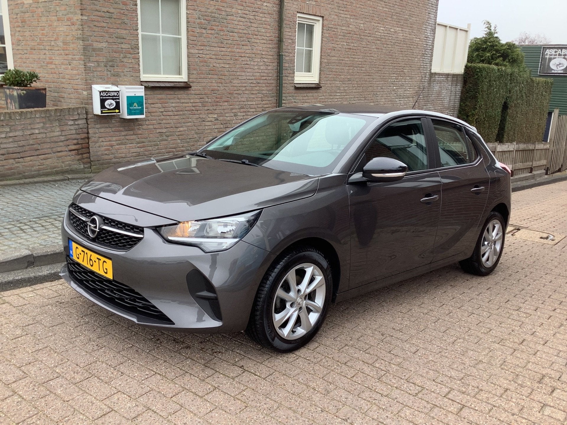 Opel Corsa 1.2 Edition origineel 67000 km, Auto's, Voorwielaandrijving, Dealer onderhouden, Stof, 1199 cc