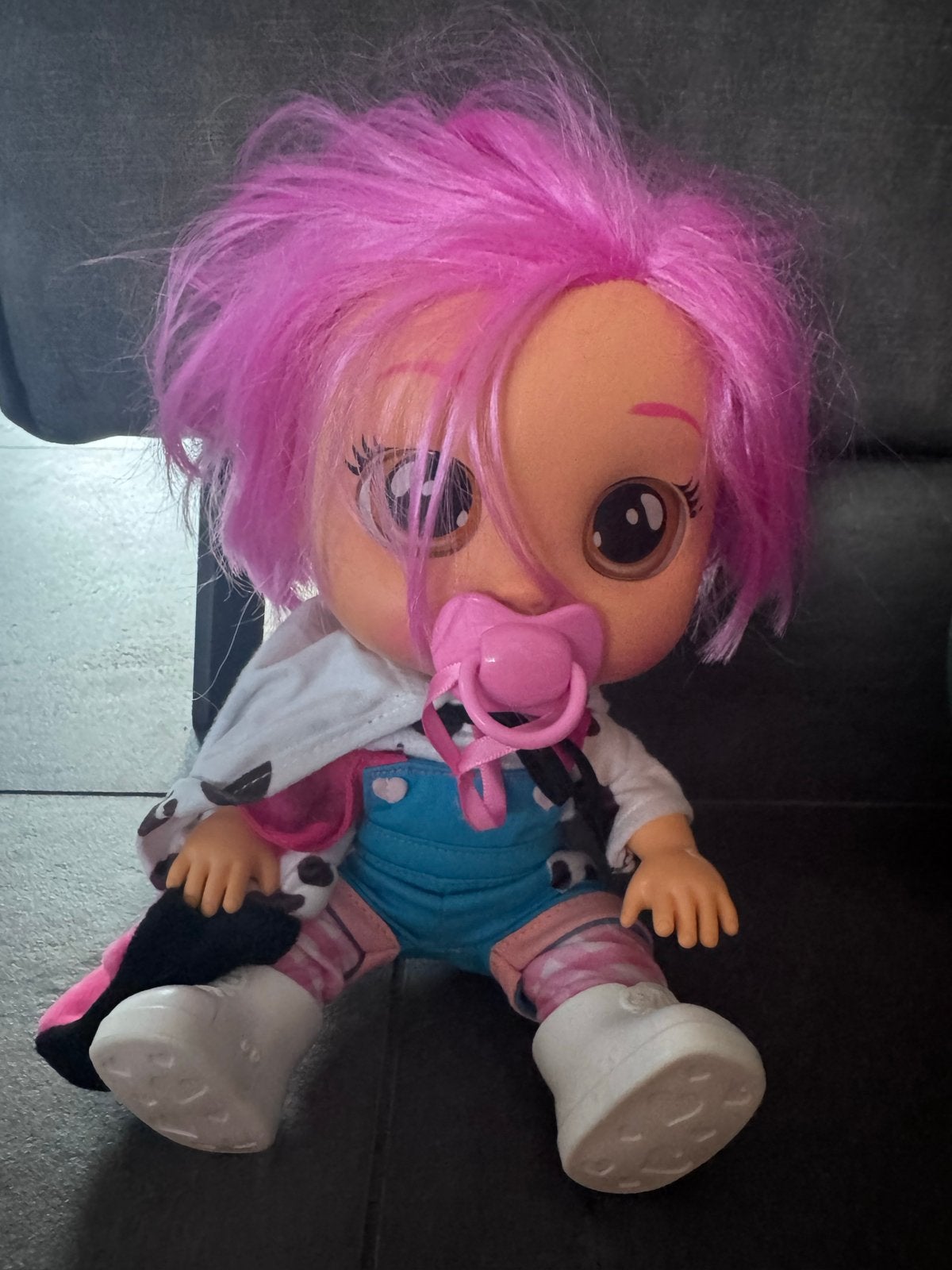 Cry Baby pop met roze haar en speen, Ophalen, Gebruikt, Babypop