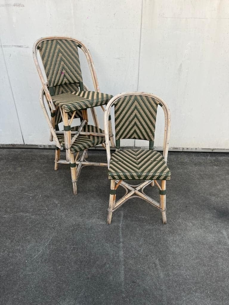 5 stuks Echte Franse bistro ROTAN terras stoelen, Ophalen, Zo goed als nieuw