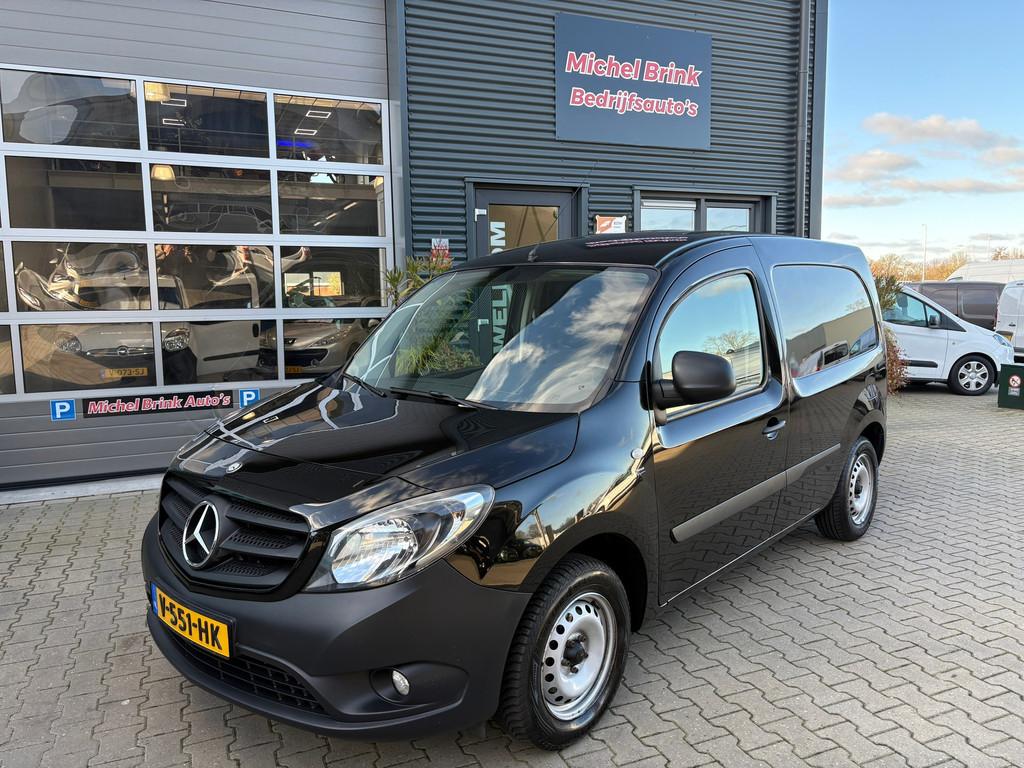 Mercedes-Benz Citan 108 CDI BlueEFFICIENCY Airco, Auto's, Bestelauto's, Voorwielaandrijving, Stof, Gebruikt, 4 cilinders
