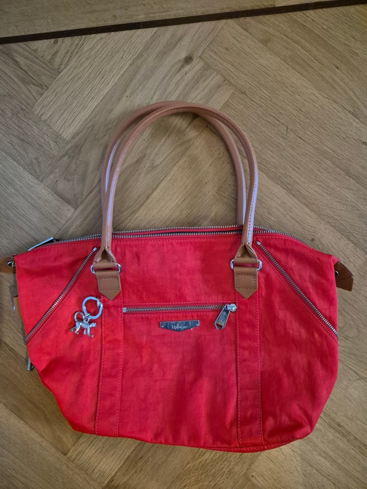 Nieuwe Kipling tas, rood, 43x26 cm, Ophalen of Verzenden, Nieuw, Rood, Handtas
