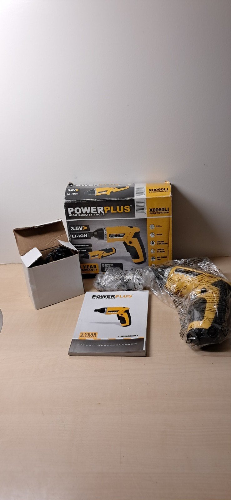 POWERPLUS X0060LI Schroevendraaier - Nieuw in doos, Variabele snelheid, Ophalen of Verzenden, Minder dan 400 watt, Zo goed als nieuw