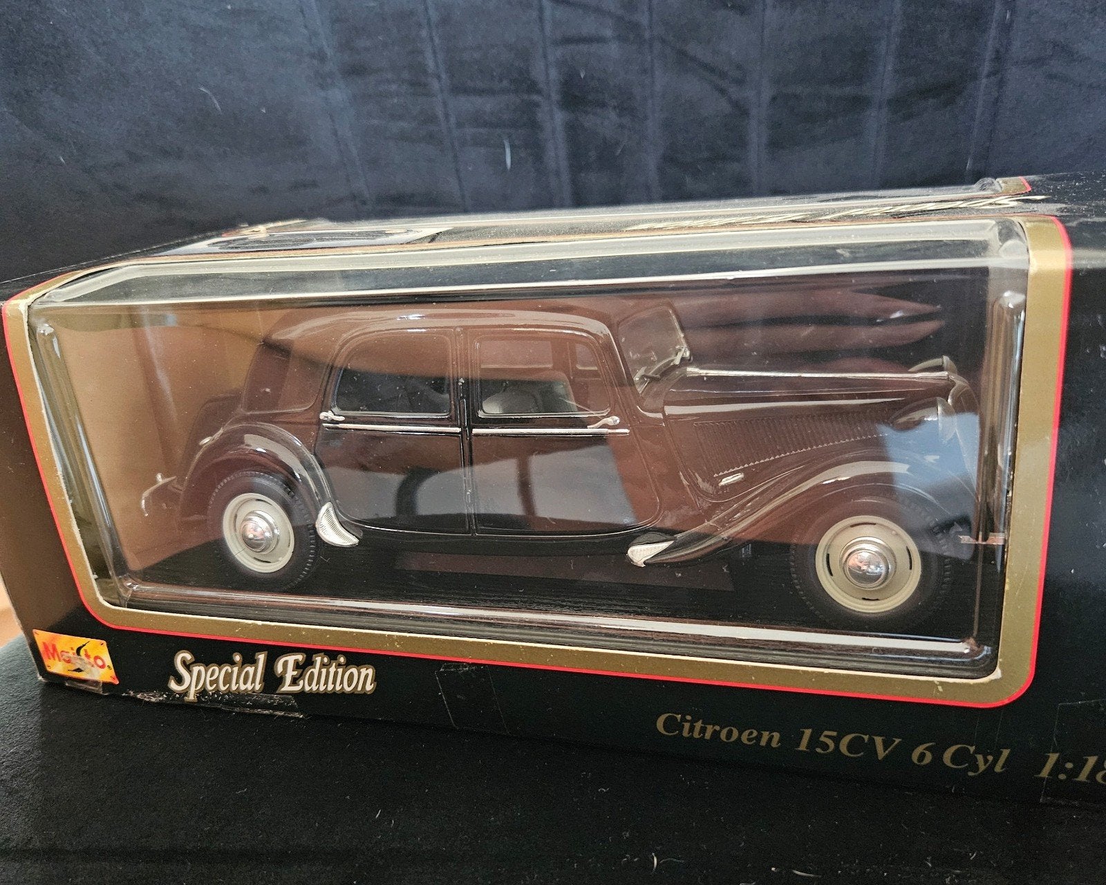 Maisto Special Edition Citroen 15CV 6 Cyl 1:18, Ophalen of Verzenden, Nieuw, Maisto