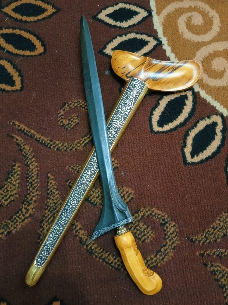 Antieke Keris Jalak Ruwoh Dwiwarna Keleng Winih Timoho SVF58, Indonesië, Meerkleurig, Wapen, Gesneden