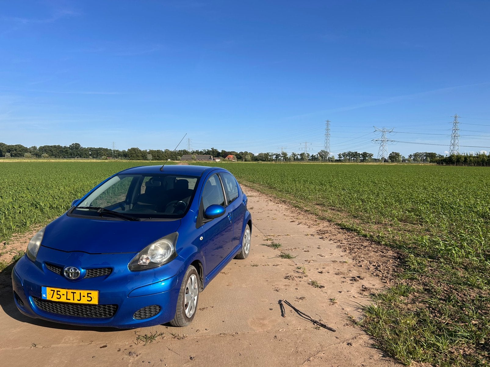 Toyota Aygo 1.0 5-deurs/Airco/Android auto/ NAP/ 2010, Auto's, Voorwielaandrijving, 68 pk, Origineel Nederlands, Handgeschakeld