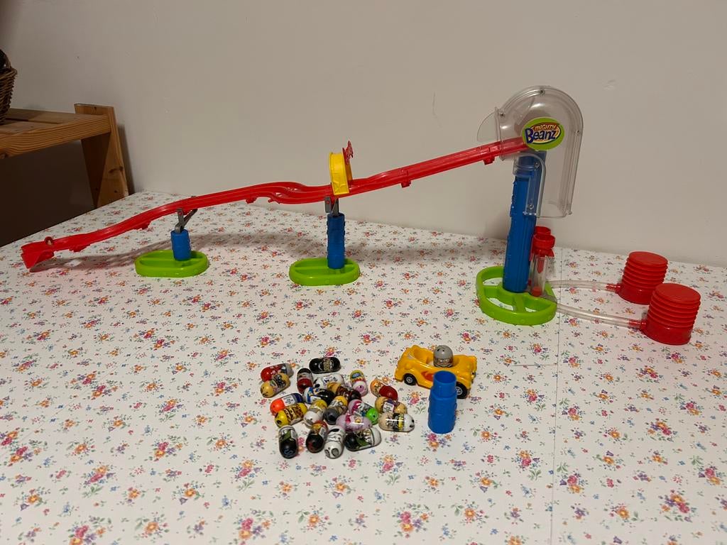 Mighty beanz slam n smash race track en auto en beanz, Ophalen, Gebruikt, Jongen of Meisje