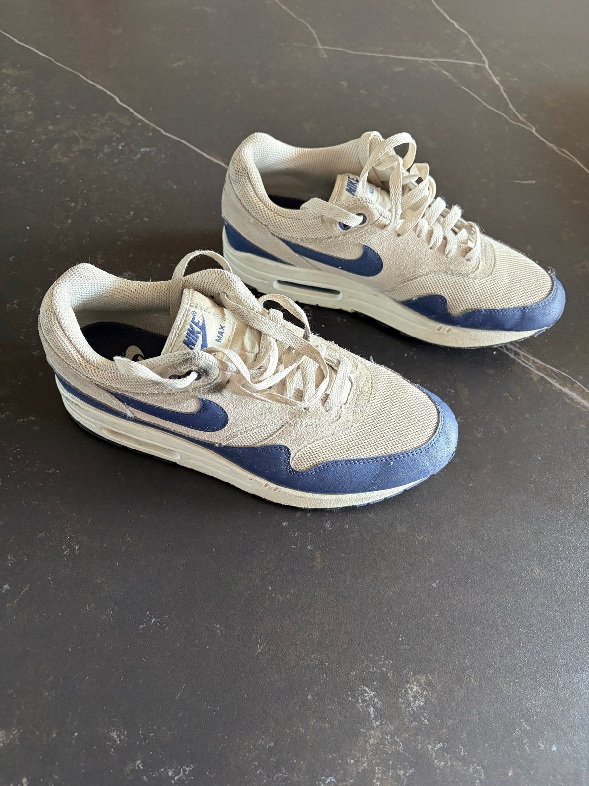 Nike Air Max 1 - Sanded Purple - maat 41, Blauw, Ophalen of Verzenden, Sneakers of Gympen, Gedragen