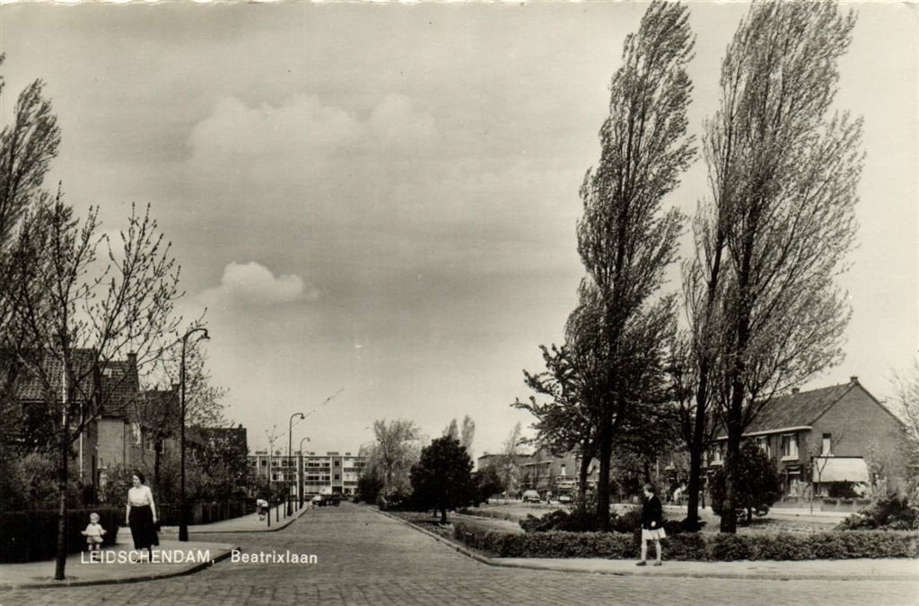 Leidschendam, Beatrixlaan - ongelopen, Verzamelen, Ansichtkaarten | Nederland, Verzenden, 1960 tot 1980, Ongelopen, Zuid-Holland