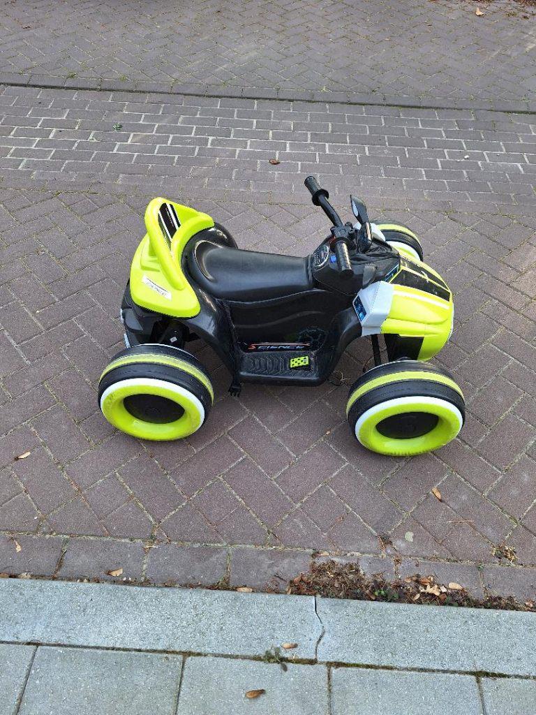 Coole & betrouwbare elektrische kinder Quad [12V] - groen, Ophalen, Gebruikt