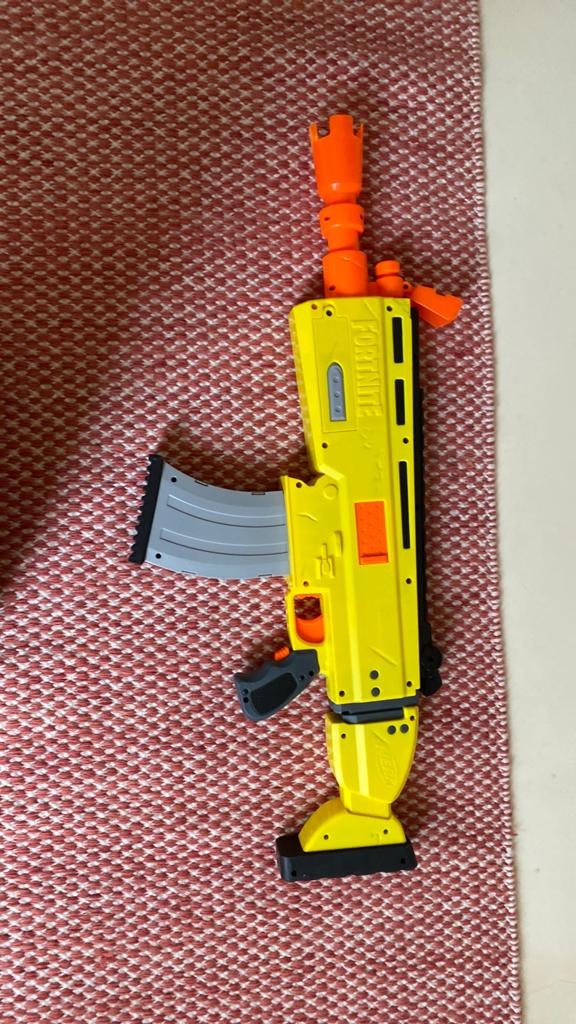 Elektrische nurf gun, Ophalen of Verzenden, Zo goed als nieuw