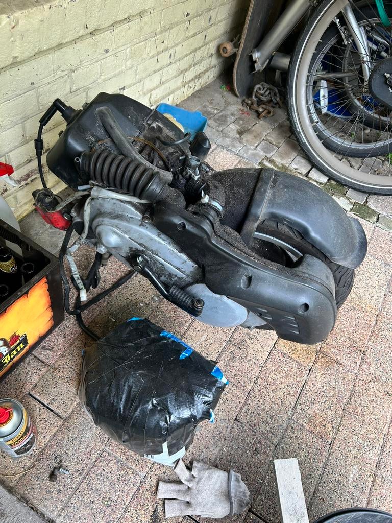 Piaggio type 3 blok origineel, Fietsen en Brommers, Brommeronderdelen | Scooters, Zo goed als nieuw, Piaggio, Blok, Ophalen of Verzenden