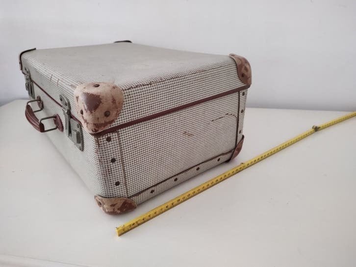 K767 VINTAGE jaren 50 koffer van geperst karton, Overige materialen, Gebruikt, Onbekend, Minder dan 50 cm