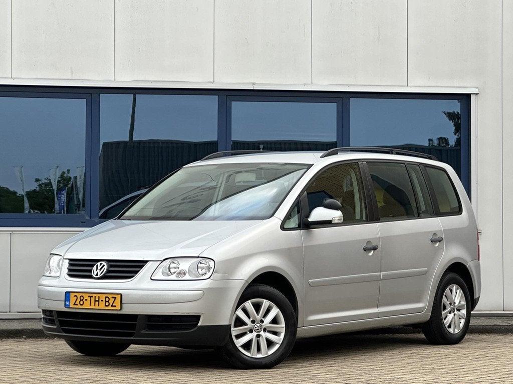 Volkswagen Touran 1.6 Optive II, Auto's, Volkswagen, Voorwielaandrijving, Zwart, 4 cilinders, Handgeschakeld