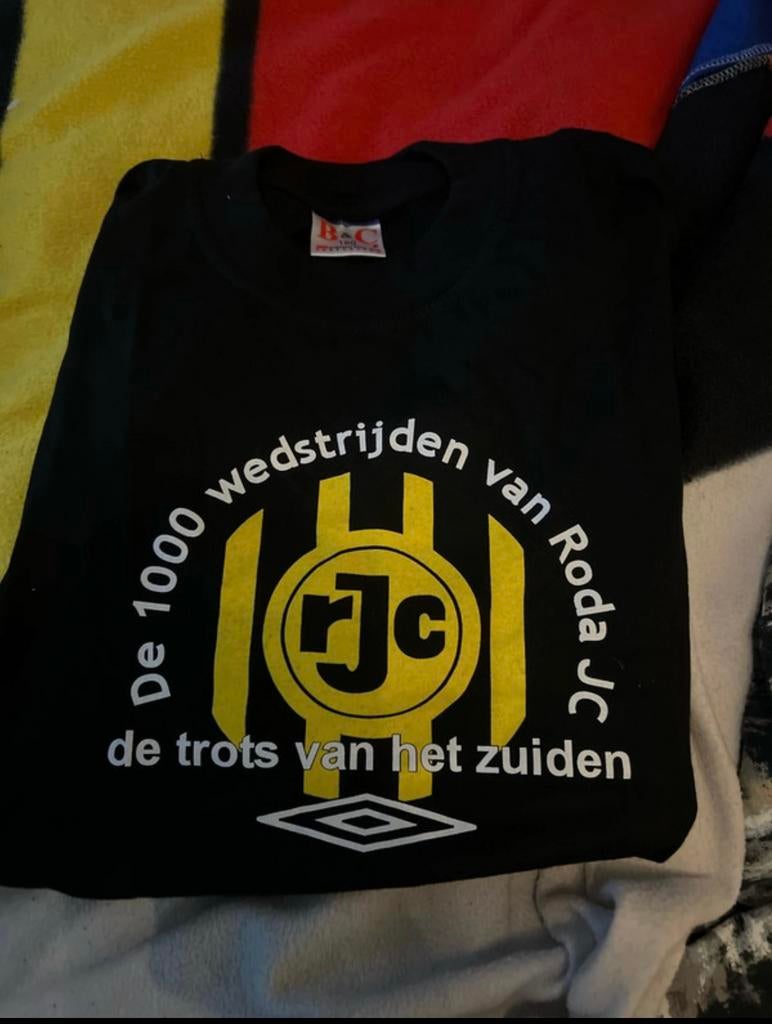 Roda JC t-shirt, Verzamelen, Sportartikelen en Voetbal, Ophalen of Verzenden, Zo goed als nieuw, Buitenlandse clubs, Overige typen